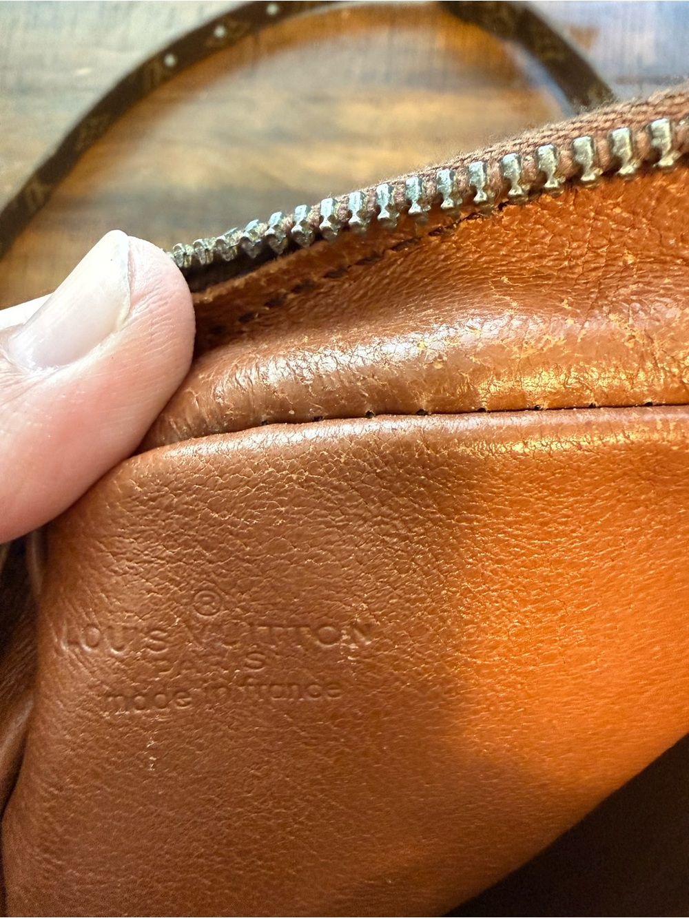 Louis Vuitton Monogram Crossbody Bag - Picture 9 of 12